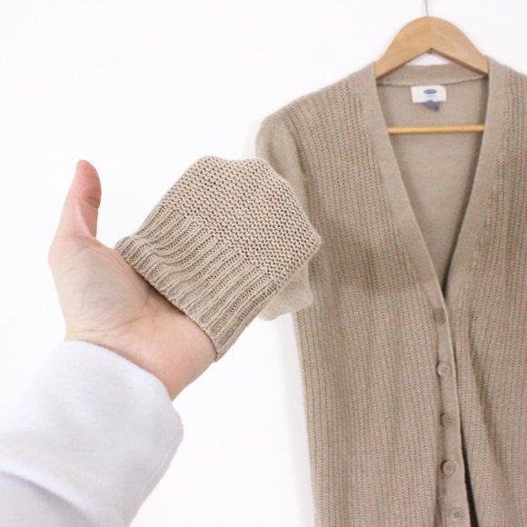 *Old Navy Beige Knit Button Up Cardigan - Picture 4 of 6